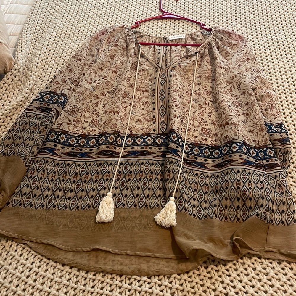 Jax and Henley loose fitting blouse